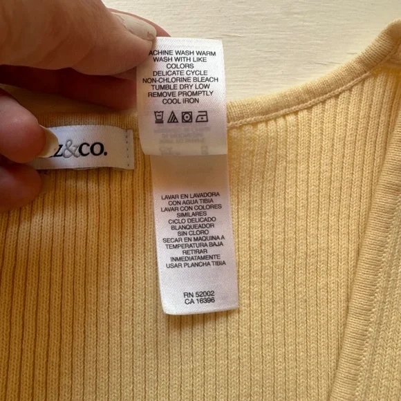 Vintage Butter Yellow Ribbed Top - Picture 4 of 6